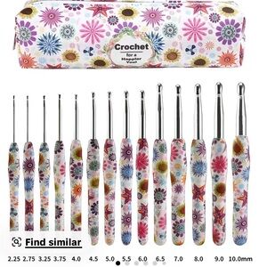🔥 TikTok sample Sale! Set of crochet hooks.